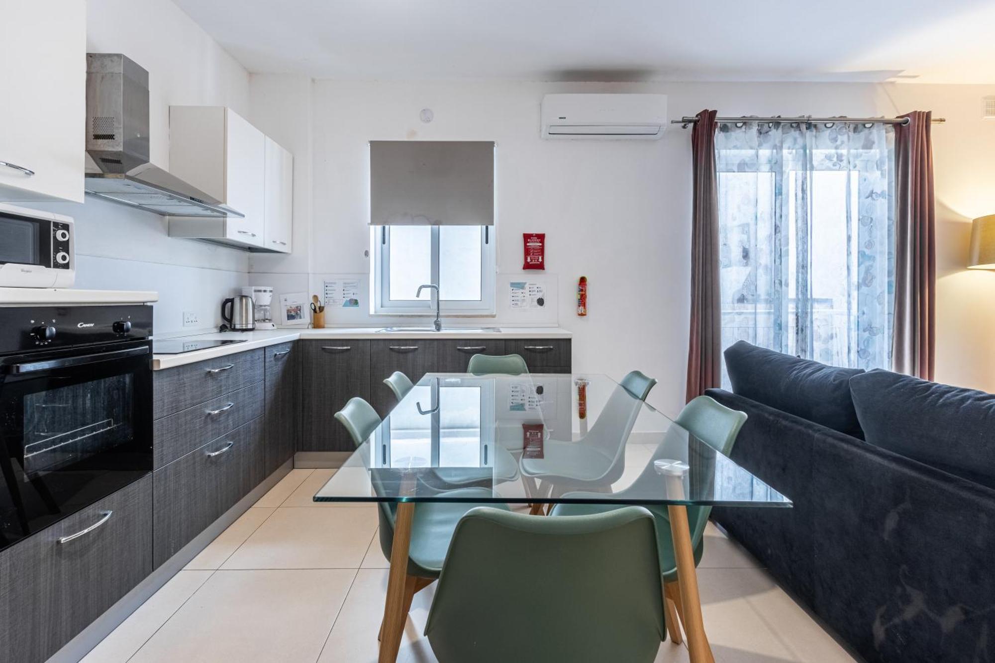 St Julians - Balluta 2 Bedroom Apartment Saint Julian's Εξωτερικό φωτογραφία