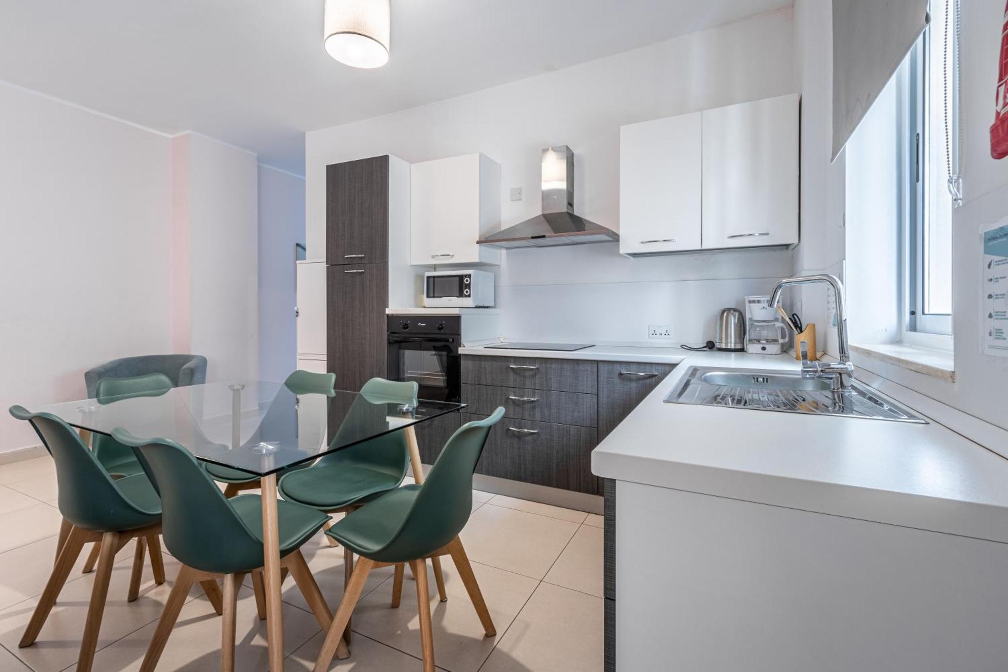 St Julians - Balluta 2 Bedroom Apartment Saint Julian's Εξωτερικό φωτογραφία
